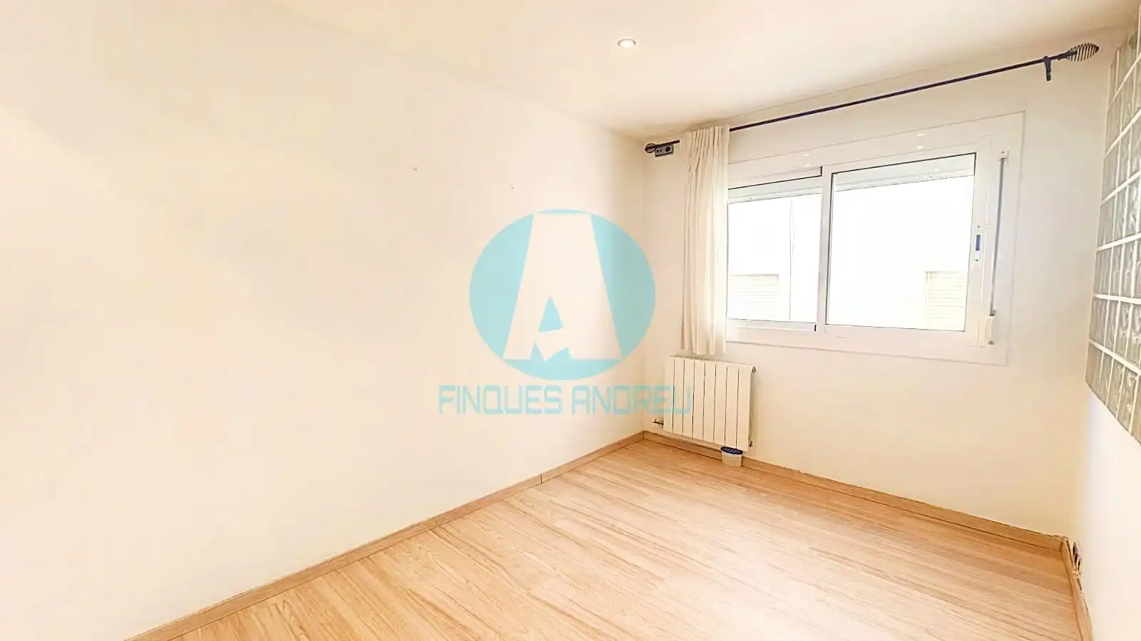 Habitación de Piso en venta en Caldes d'Estrac con Calefacción