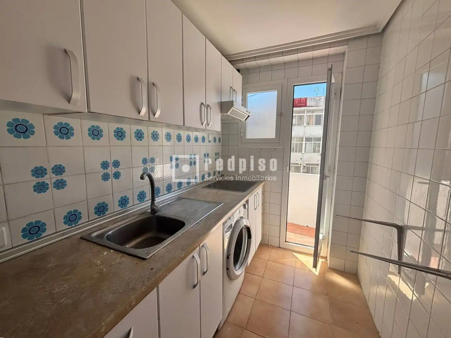 Habitación de Piso en venta en Paterna con Calefacción