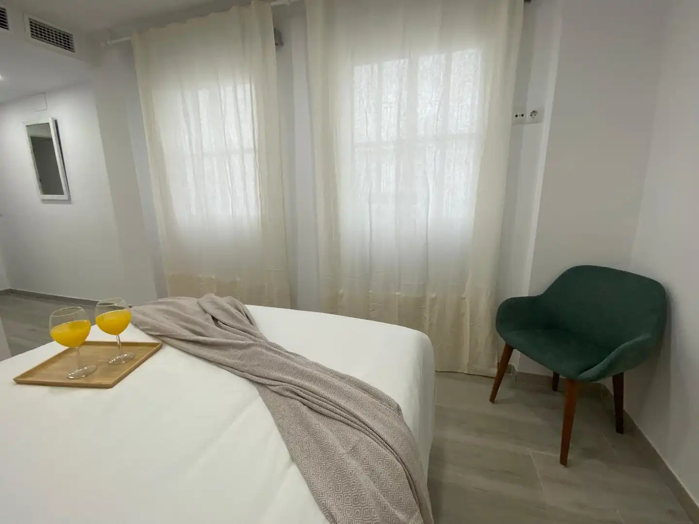 Habitación de Piso de alquiler en Málaga con Aire acondicionado, Calefacción y Amueblado