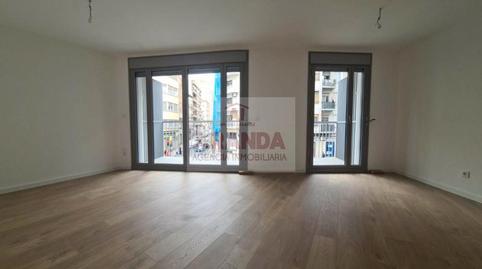 Foto 2 de Piso de alquiler en Calle de Santiago Ramón y Cajal, Plaza de Toros, Zaragoza Capital