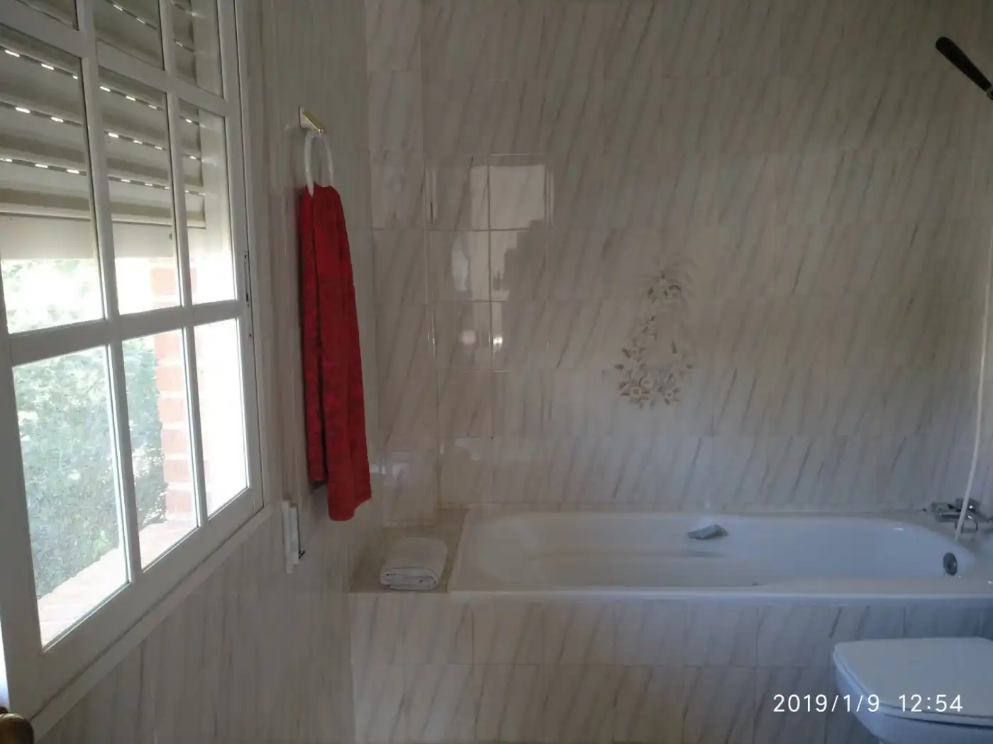 Bathroom of Houses for sale in La Nucia  with Private garden, Terrace and Storage room