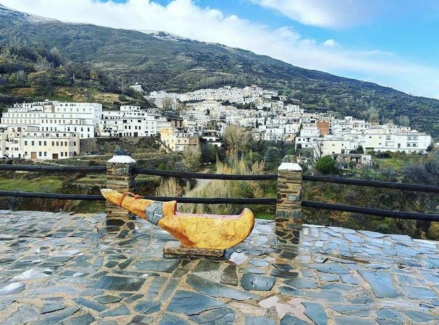 Casa adosada en Venta en Trevélez