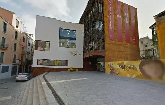 Außenansicht von Wohnung zum Verkauf in Valls