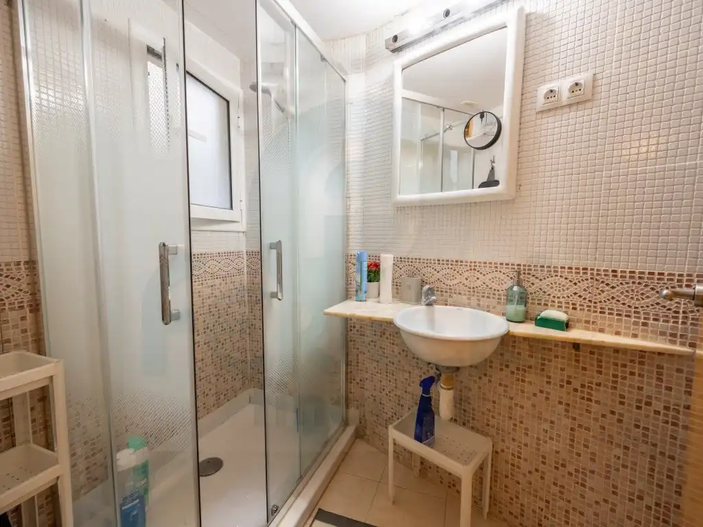 Baño de Apartamento en venta en Barcelona