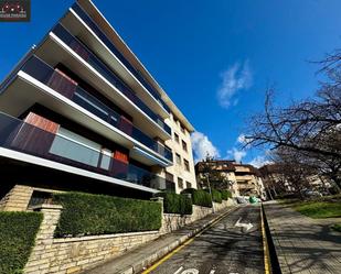 Vista exterior de Pis en venda en Getxo  amb Calefacció, Traster i Piscina