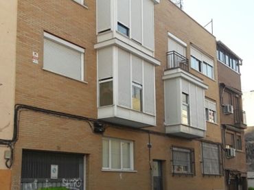 Aparcament amb ascensor en venda a C/ Peña de la Atalaya