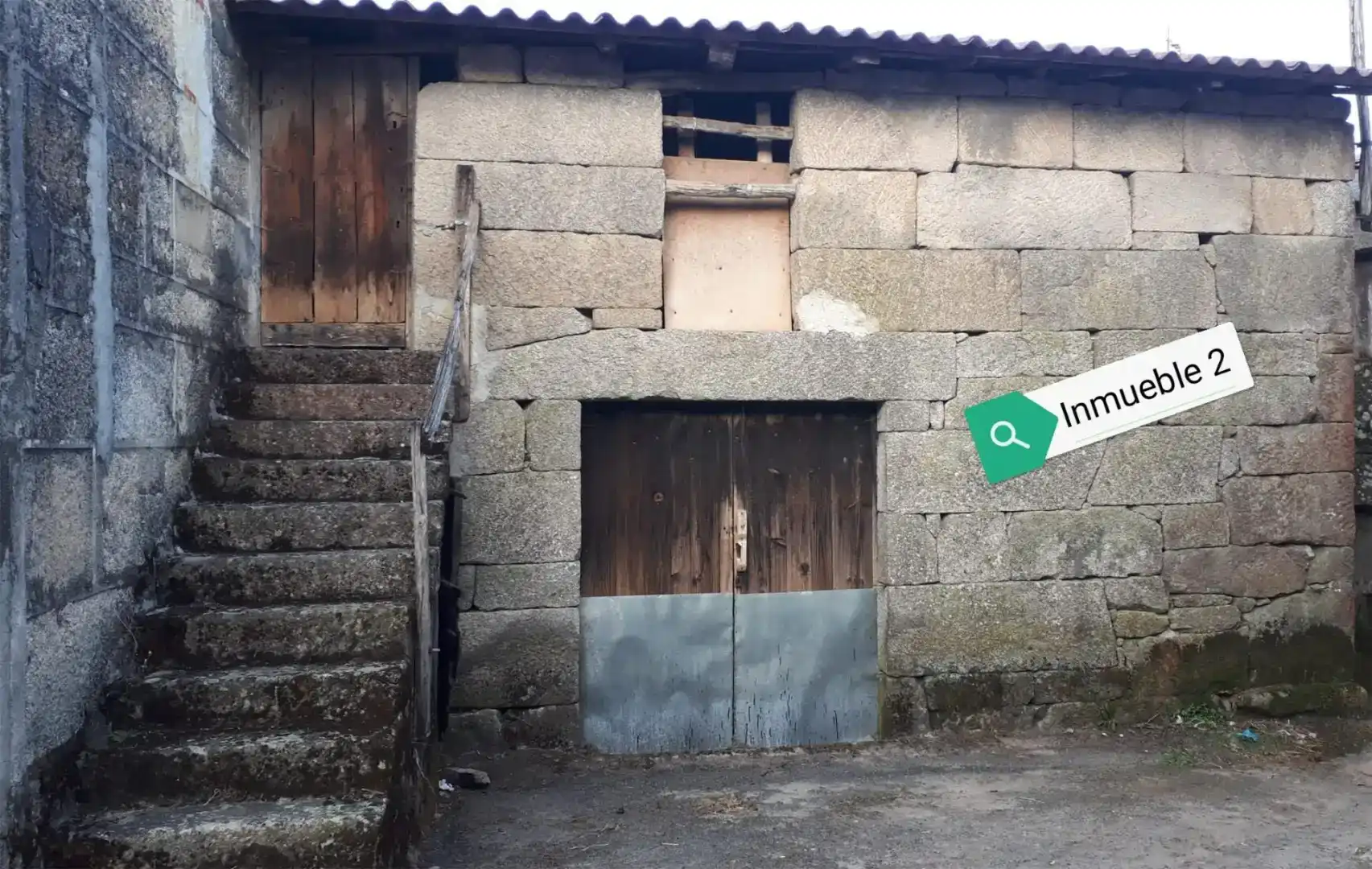 Vista exterior de Casa adosada en venda en Xunqueira de Ambía amb Balcó