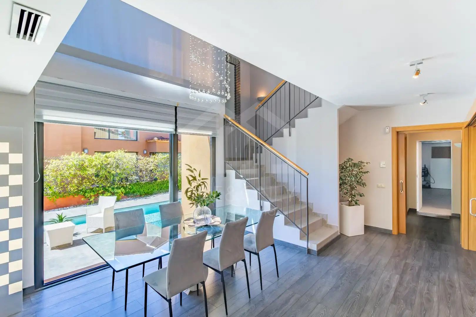 Comedor de Casa o chalet en venta en Mont-roig del Camp con Aire acondicionado, Calefacción y Jardín privado