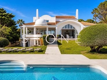 Casa amb piscina en venda a Cala d'en Bosch - Serpentona