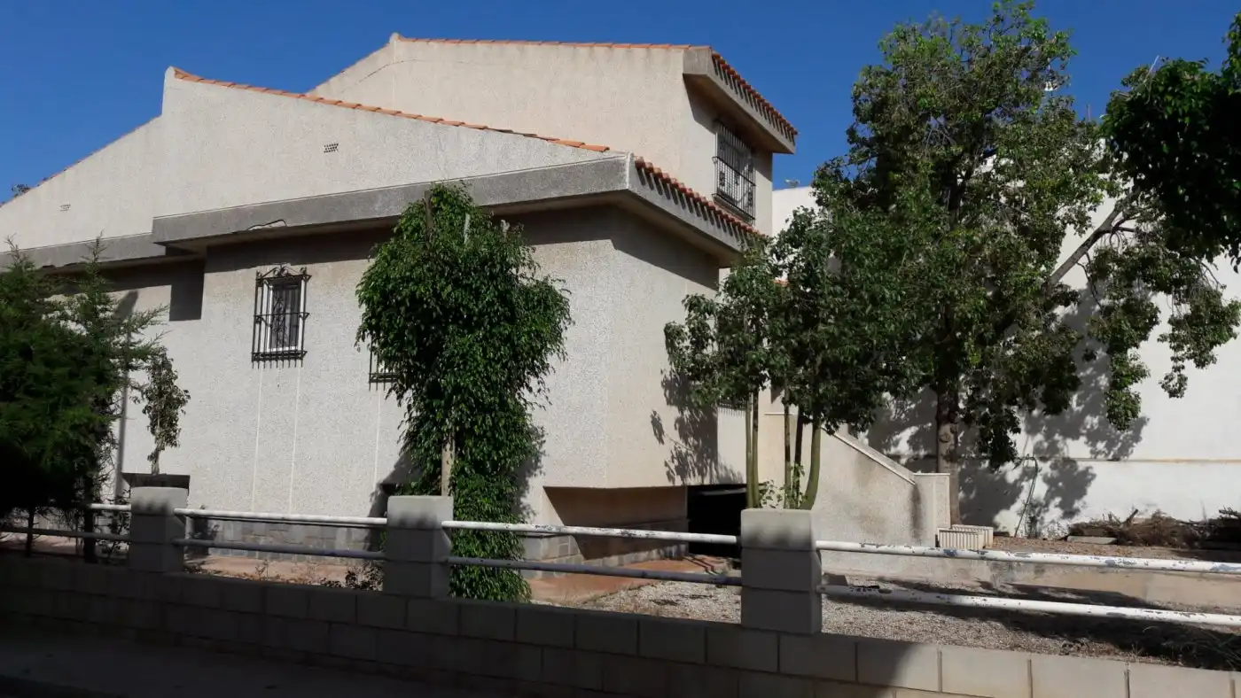 Vista exterior de Casa o chalet en venta en Cartagena con Aire acondicionado, Jardín privado y Terraza