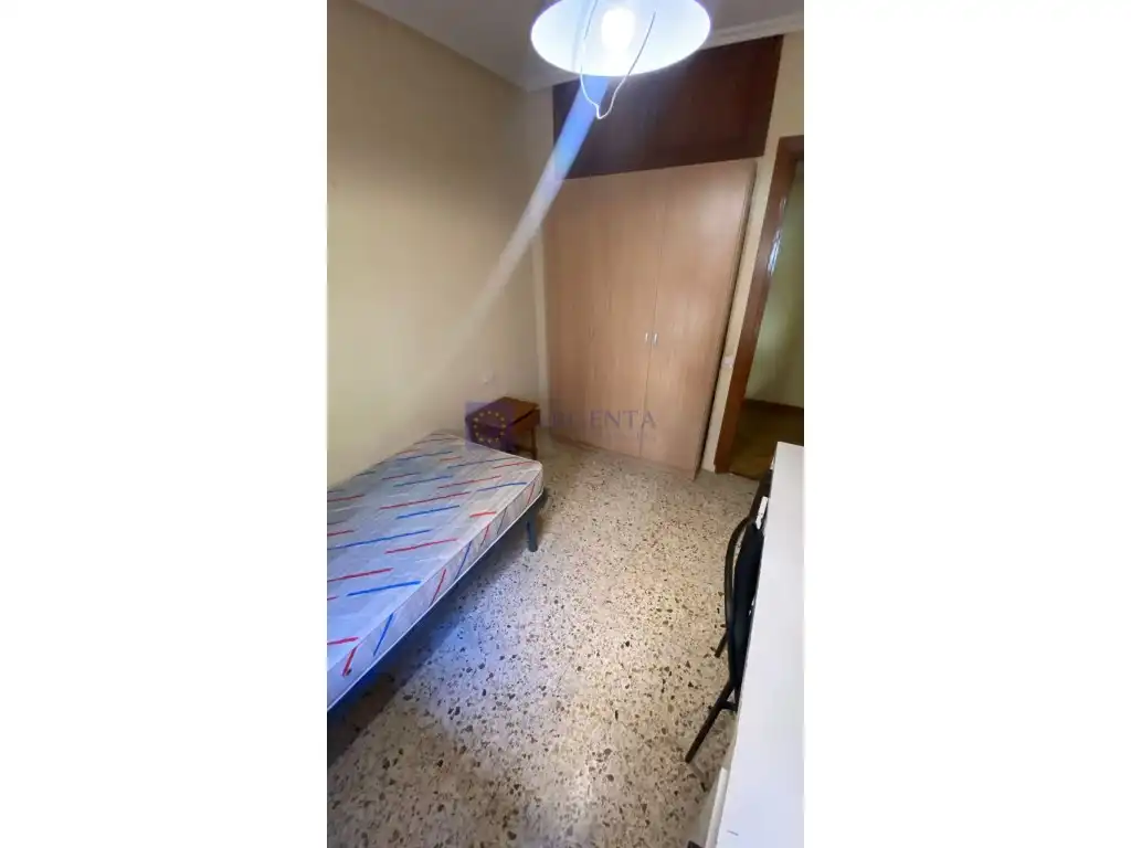 Appartamento con ascensore in affitto a Centro, imagen 9