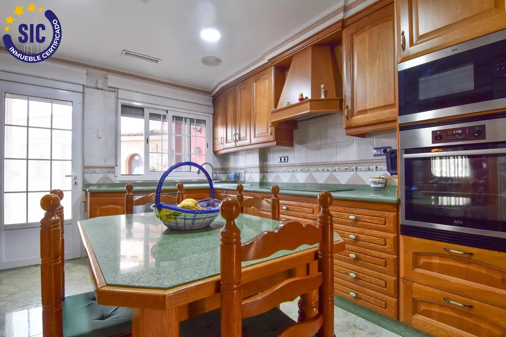 Cocina de Casa o chalet en venta en Canals con Aire acondicionado, Calefacción y Terraza