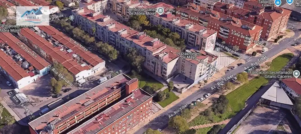 Vista exterior de Pis en venda en Cáceres amb Terrassa