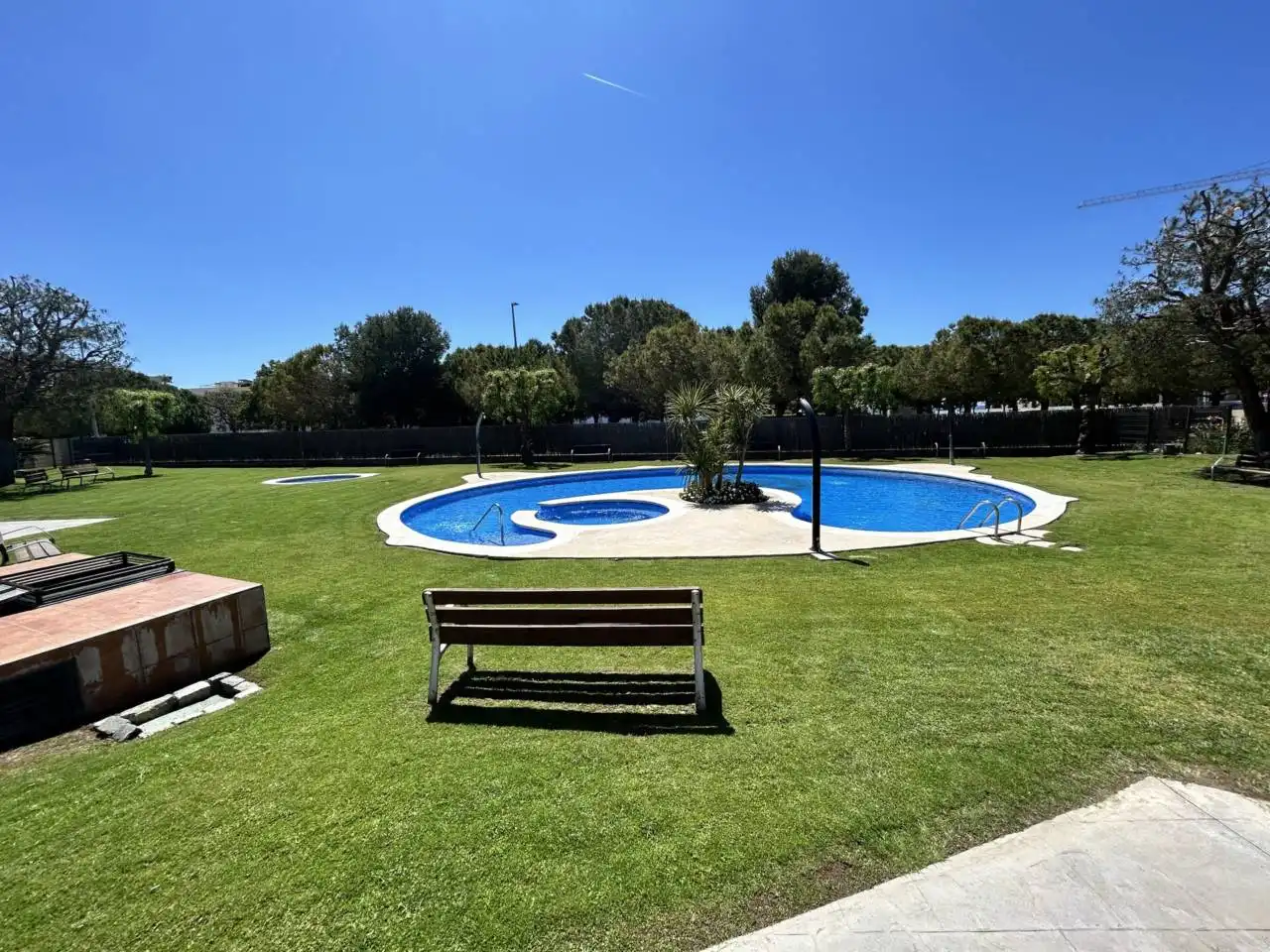 Pis amb piscina en venda a Calle almogavers, imagen 2