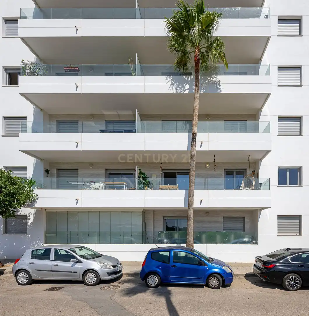 Vista exterior de Apartament en venda en Marbella amb Aire condicionat, Traster i Forn