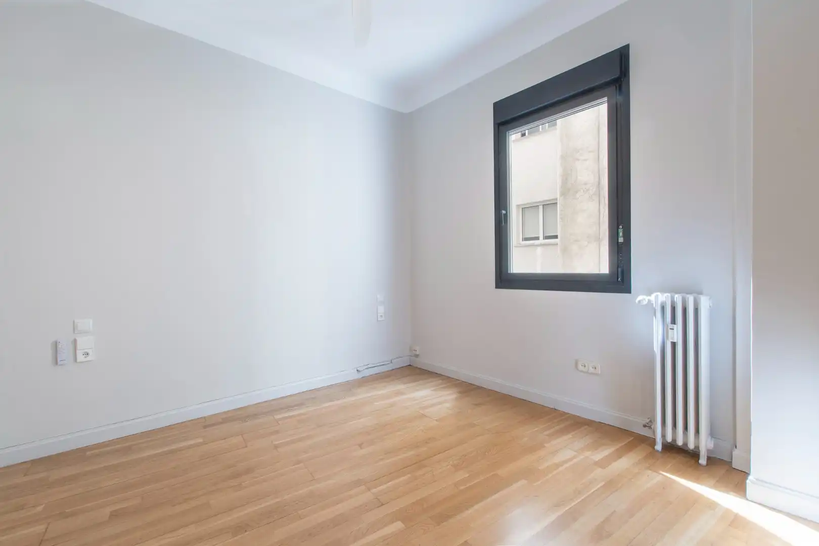Flat with terrace to rent in Calle de Ferraz 31, imagen 15