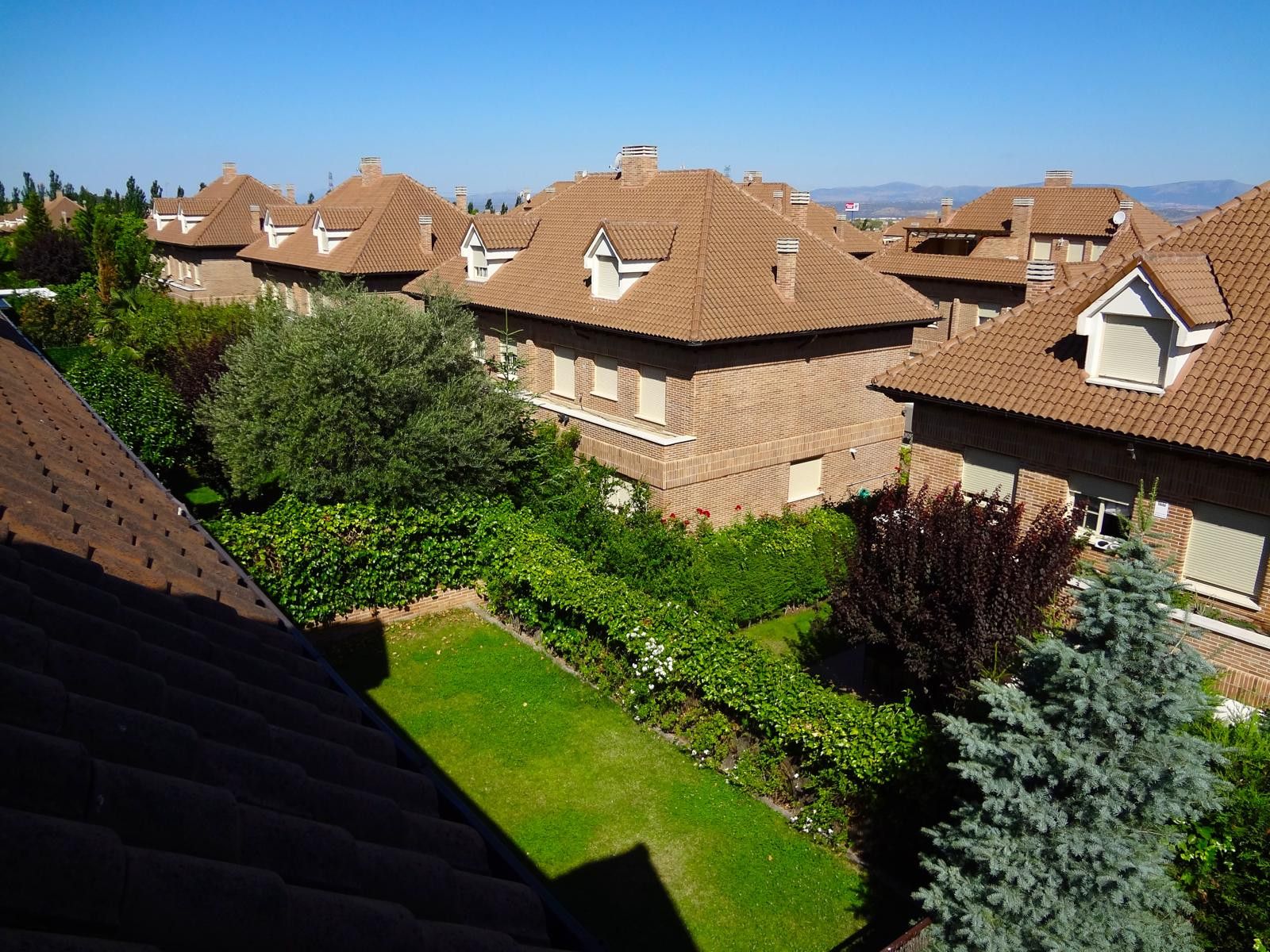 Garden of House or chalet for sale in Majadahonda  with Air Conditioner, Heating and Private garden