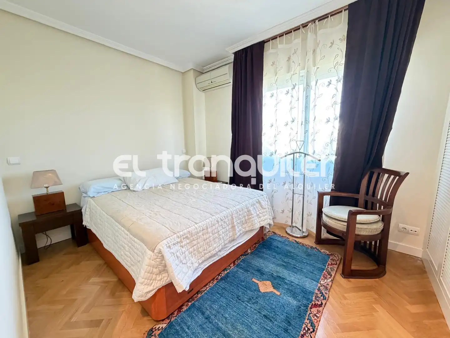 Bedroom of Flat for rent in San Sebastián de los Reyes  with Air Conditioner, Parquet flooring and Furnished