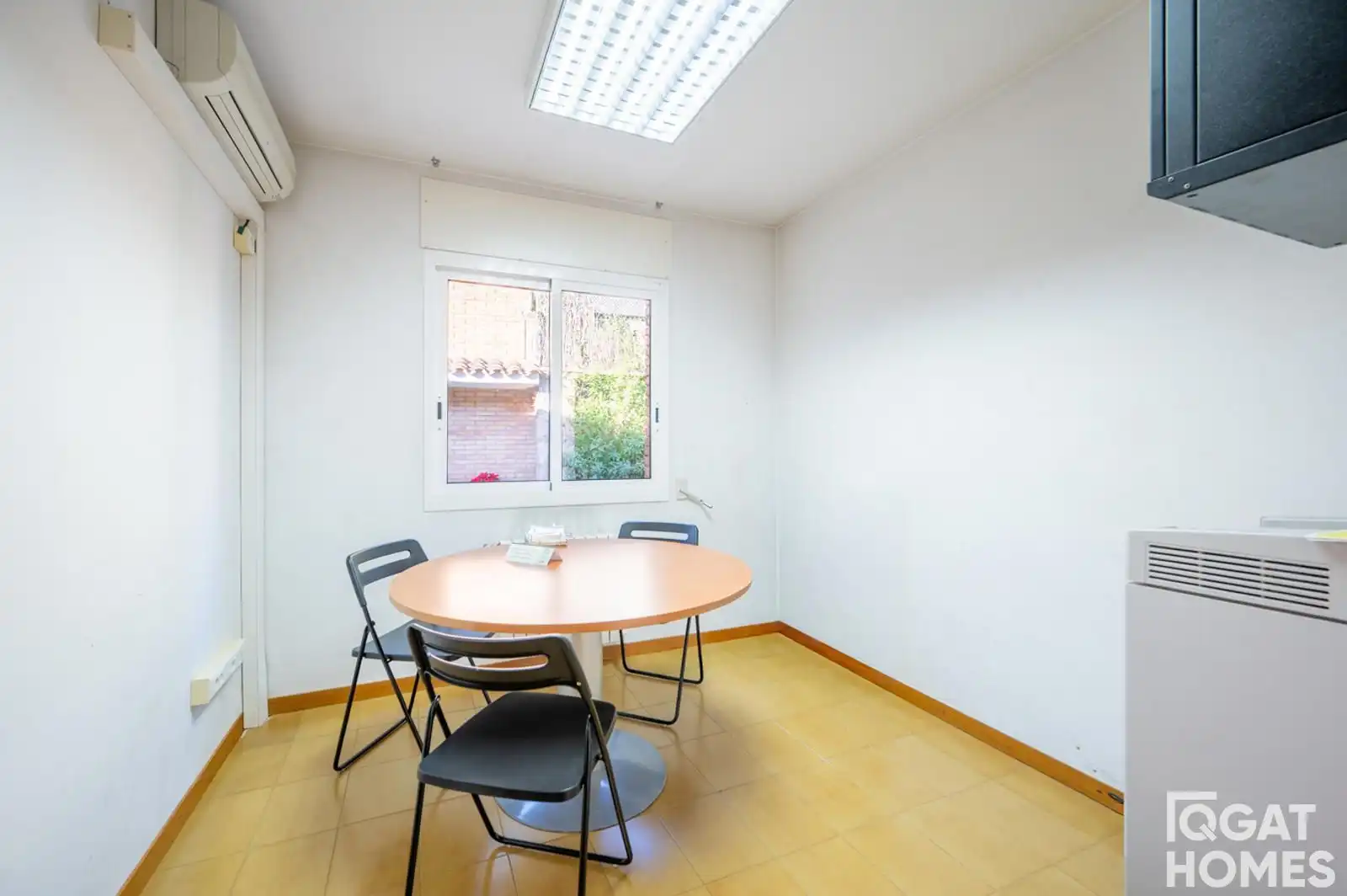 Houses for sale in Sant Cugat del Vallès  with Air Conditioner, Heating and Alarm