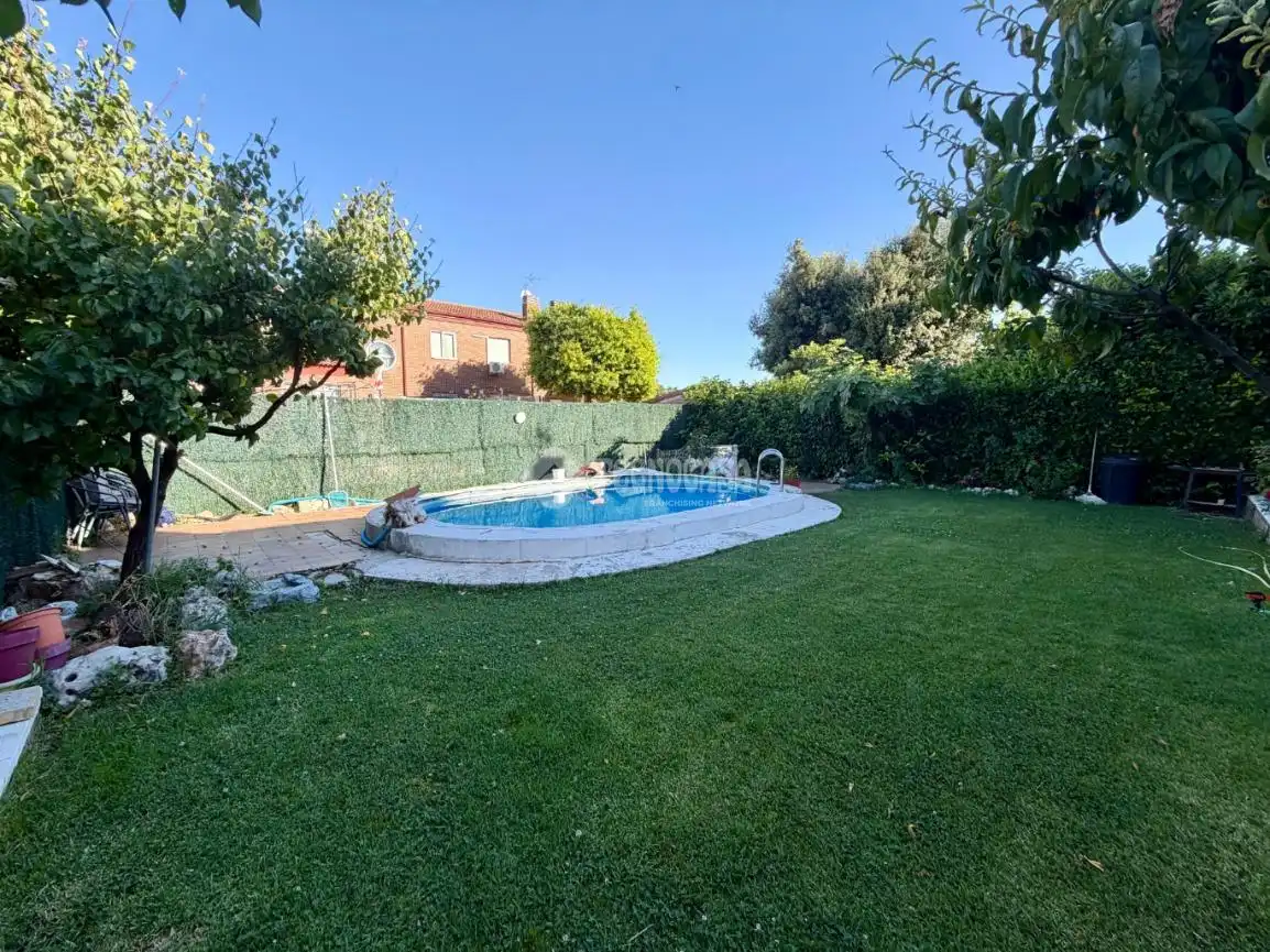 Casa pareada en venta en Villanueva de la Torre, imagen 38