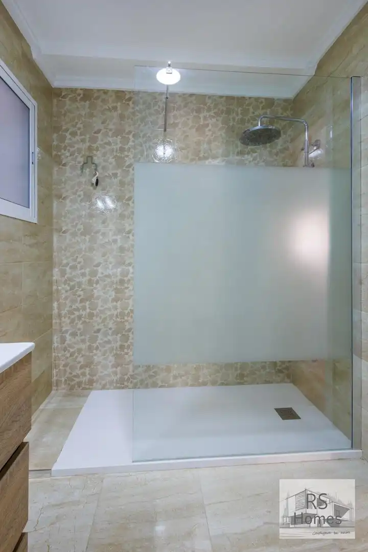 Baño de Casa o chalet en venta en Benaguasil con Aire acondicionado, Terraza y Trastero