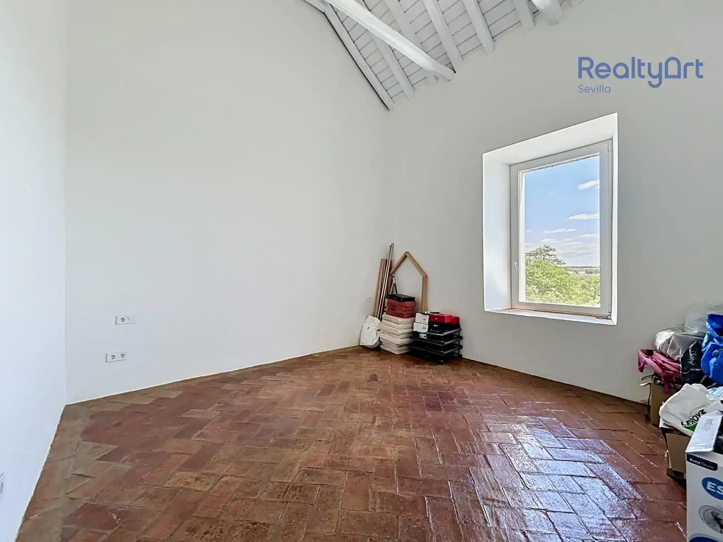 Sala de estar de Finca rústica en venta en Bollullos de la Mitación con Jardín privado y Piscina