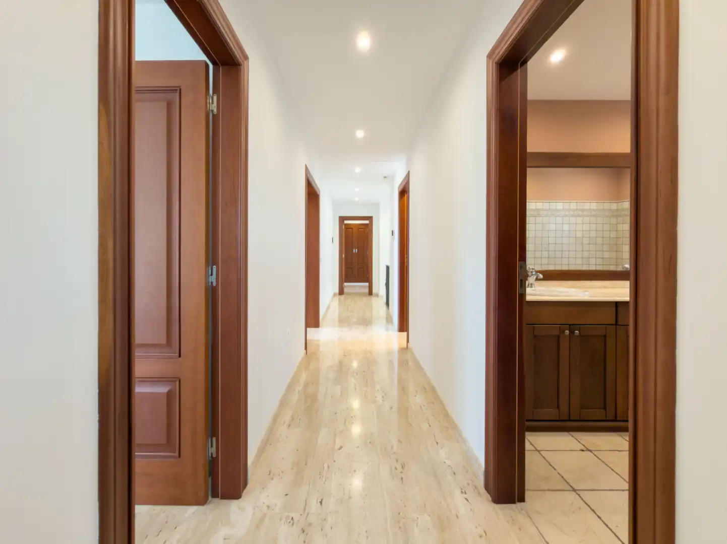 Detached house with terrace for sale in Urbanización Ortenbach, imagen 51