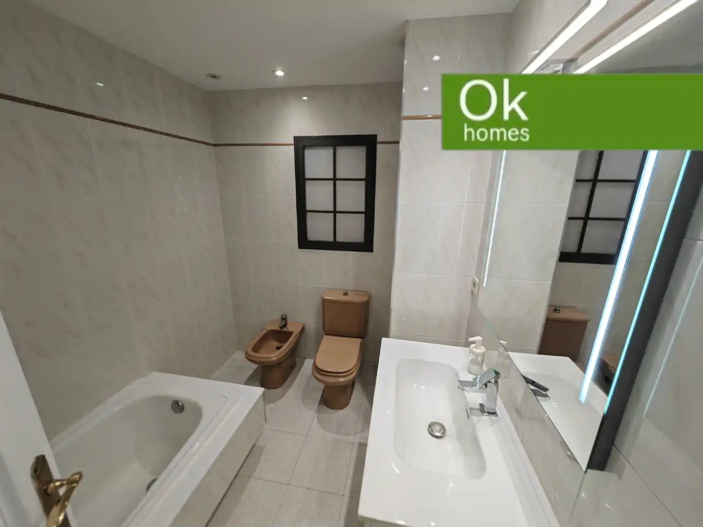 Baño de Piso en venta en Betanzos con Calefacción, Parquet y Terraza