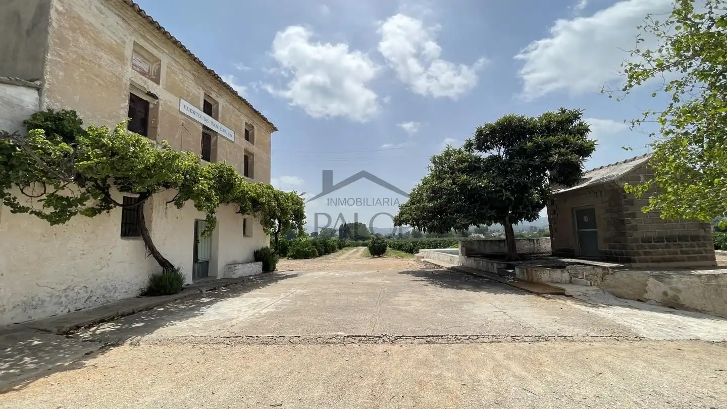 Finca rústica en venda en Alzira