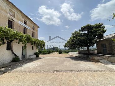 Casa rustica in vendita a Urbanitzacions i Pedanies Sud