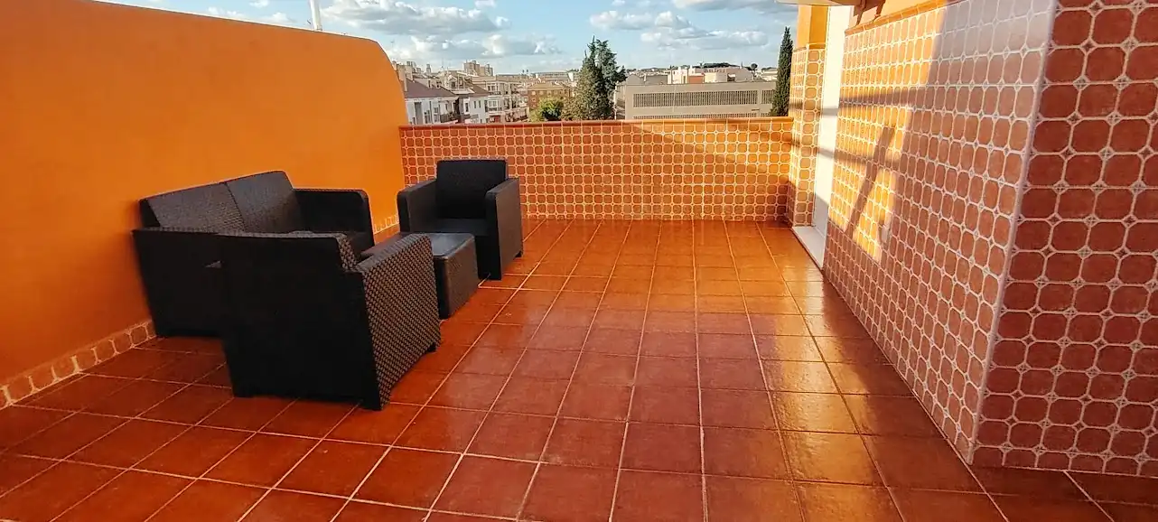 Terraza de Dúplex de alquiler en Linares con Aire acondicionado, Calefacción y Terraza