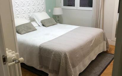 Bedroom of Flat to rent in  Madrid Capital  with Air Conditioner, Heating and Furnished