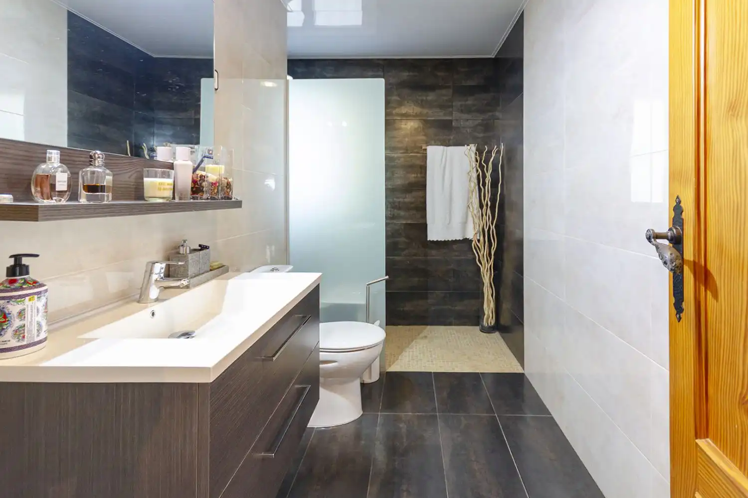 Bathroom of Houses for sale in Sant Martí Sarroca  with Air Conditioner, Heating and Terrace