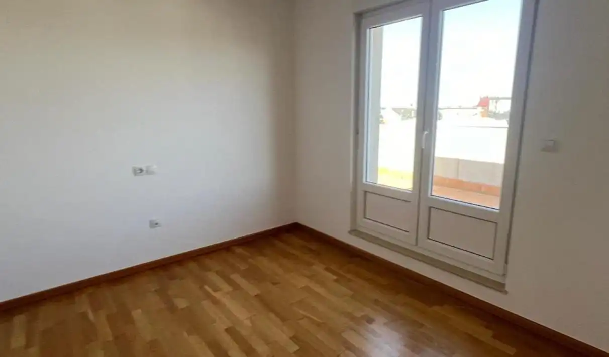 Dúplex amb ascensor en venda a Calle RIO EO 45, imagen 4