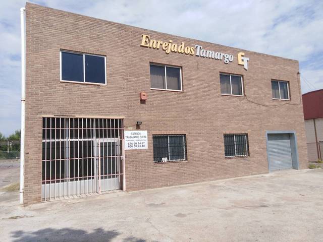 Nave industrial en Alquiler en Almansa