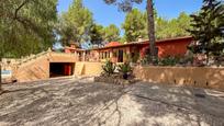 Vista exterior de Casa o xalet en venda en Tibi amb Aire condicionat, Jardí privat i Terrassa