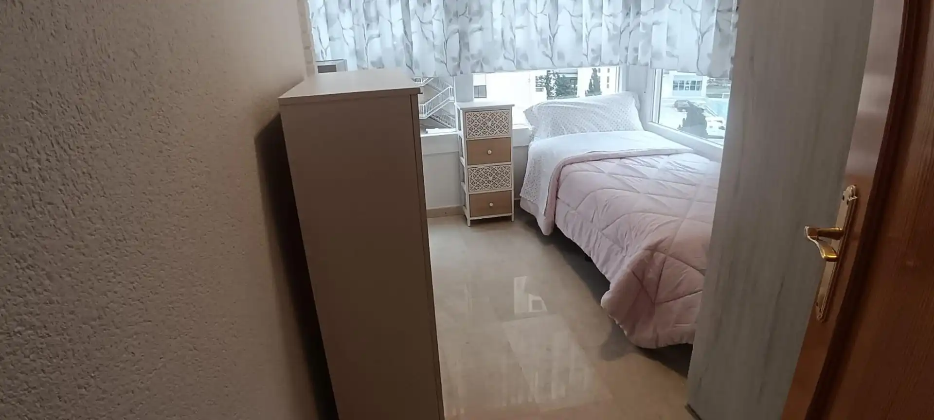 Habitación de Apartamento en venta en Benidorm con Aire acondicionado, Calefacción y Terraza