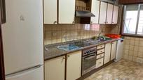 Kitchen of Flat to rent in Vigo   with Heating, Parquet flooring and Balcony