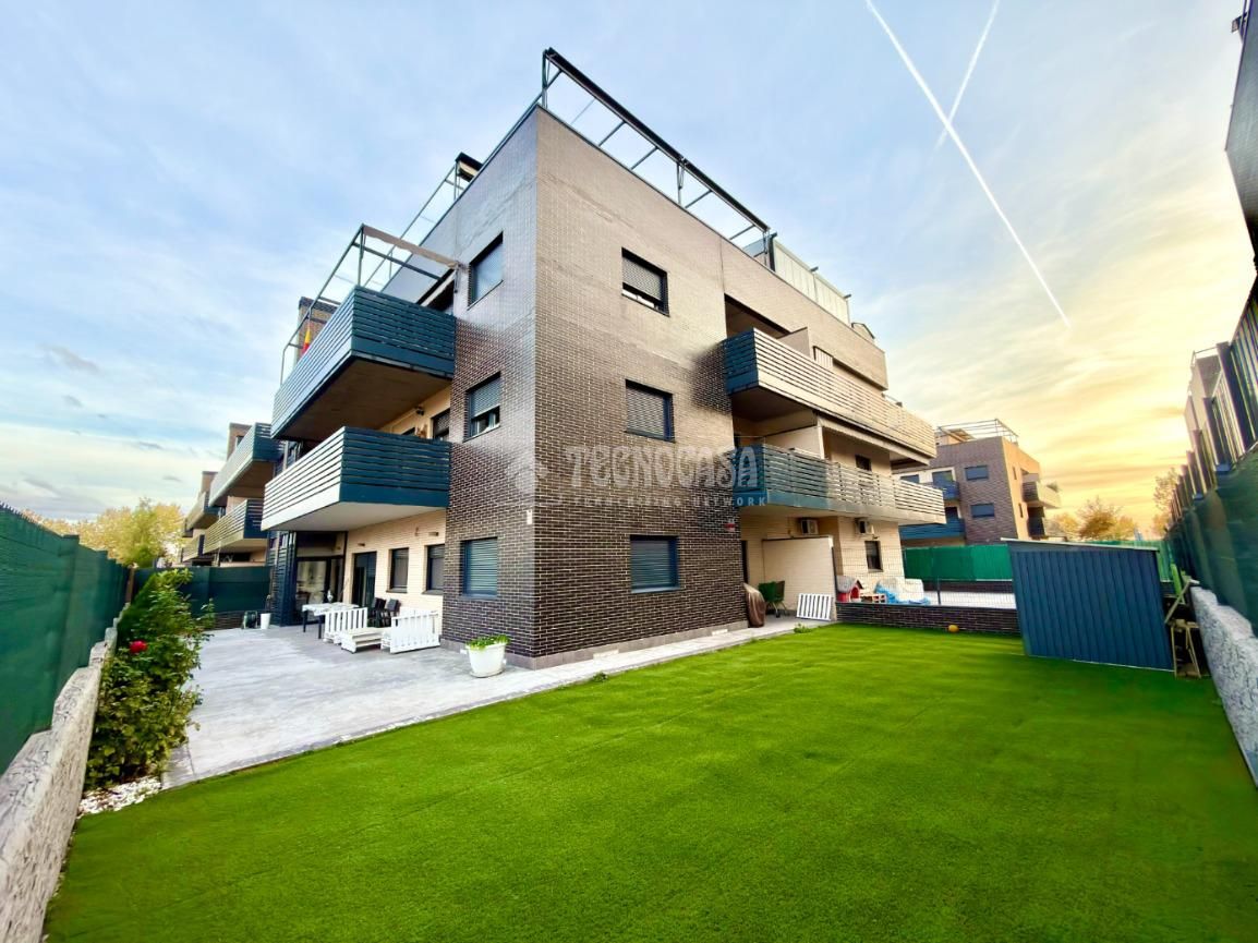 Exterior view of Flat for sale in Cabanillas del Campo  with Heating, Alarm and Community pool