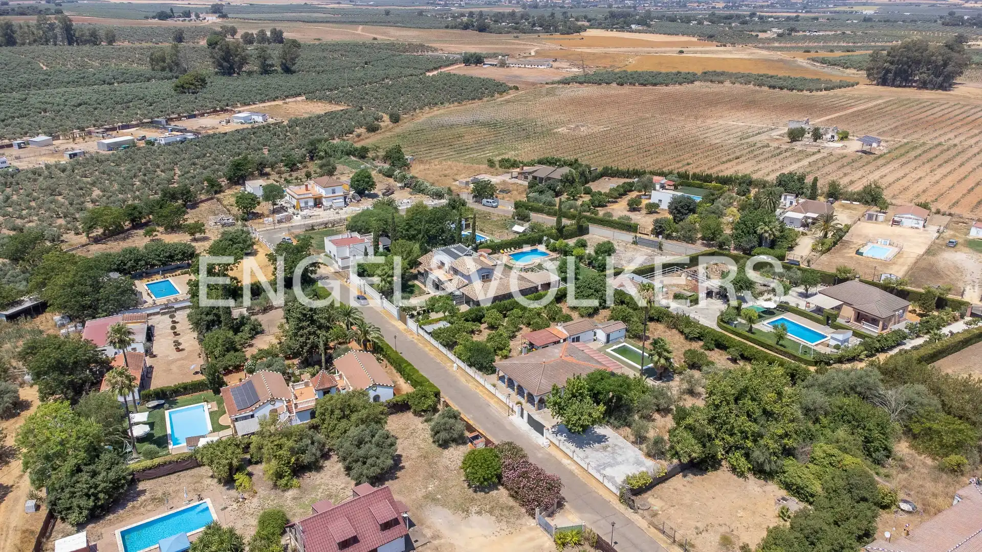 Casa o chalet en venta en Carmona con Aire acondicionado, Calefacción y Jardín privado