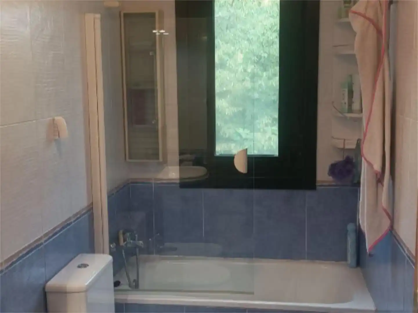 Baño de Piso en venta en Quiroga con Calefacción, Parquet y Trastero