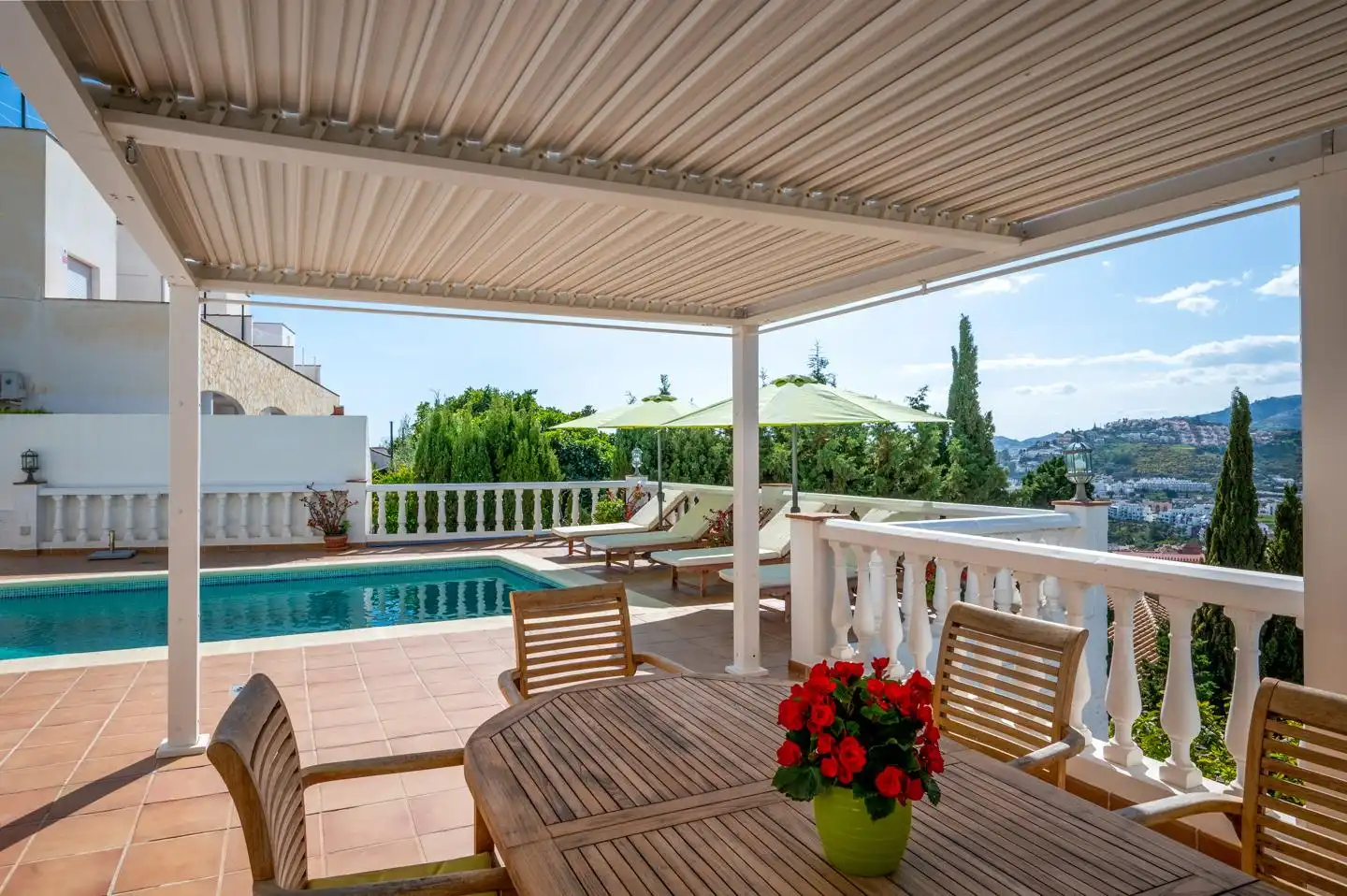 Terrace of Houses for sale in Almuñécar  with Air Conditioner, Private garden and Terrace