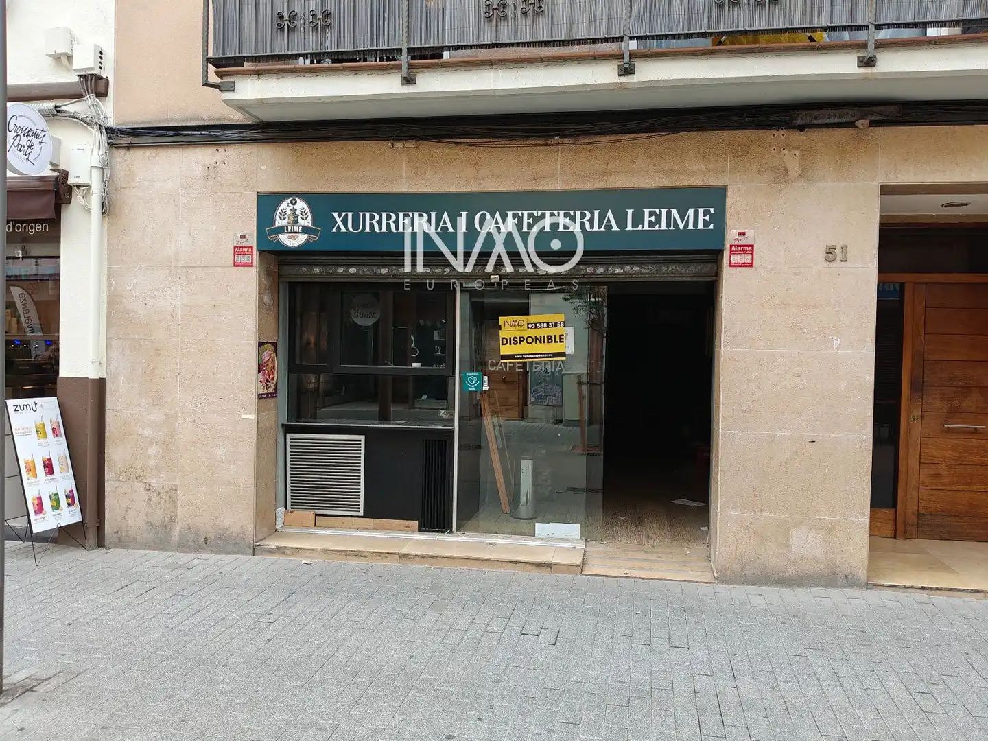 Business premises to rent in Centre