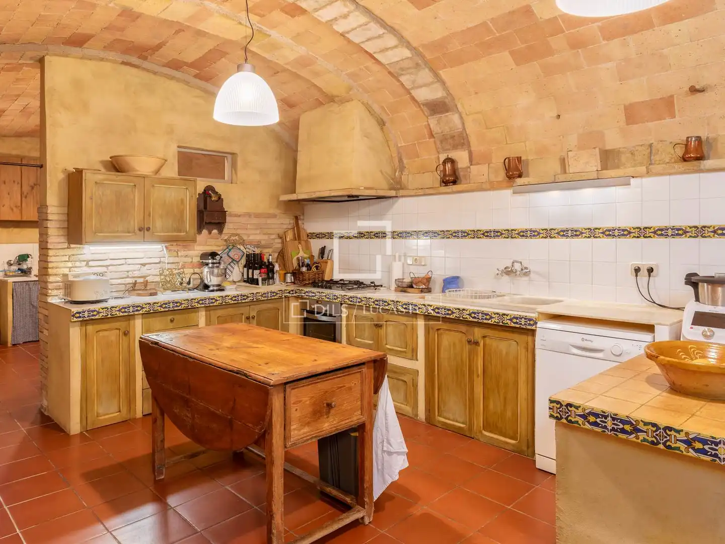 Cocina de Finca rústica en venta en Garrigàs con Aire acondicionado, Calefacción y Jardín privado