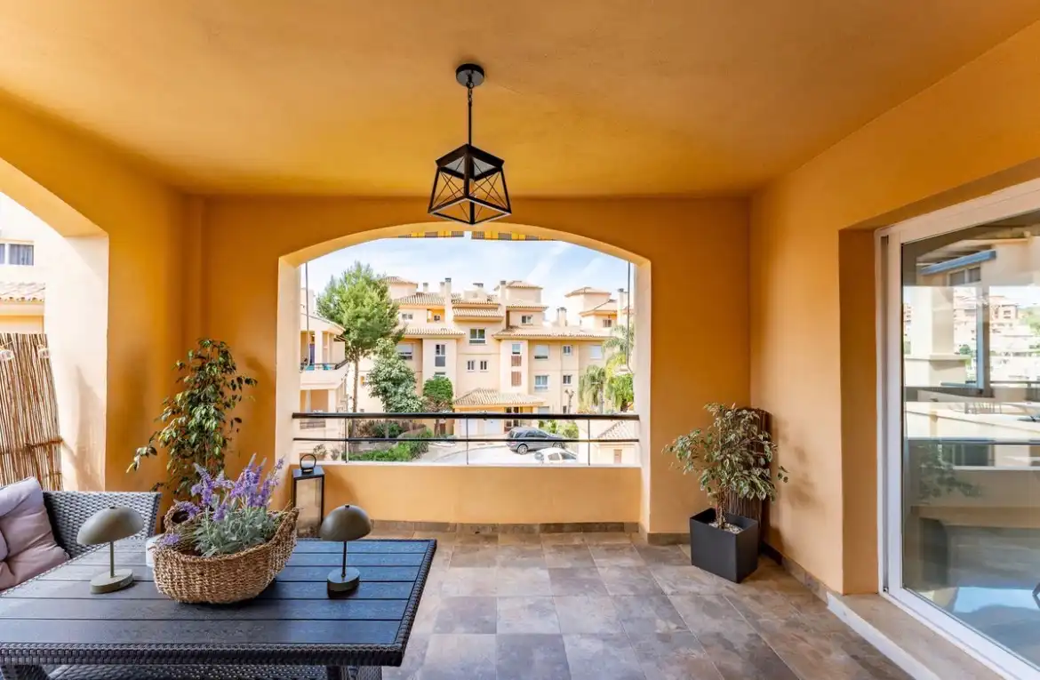 Piso con piscina en venta en Calahonda, imagen 5