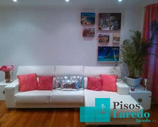 Living room of Duplex for sale in Bárcena de Cicero  with Heating, Furnished and Community pool