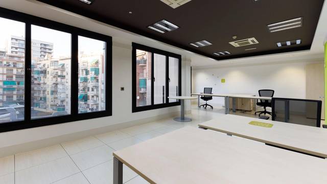 Oficina en Alquiler en La Maternitat i Sant Ramon