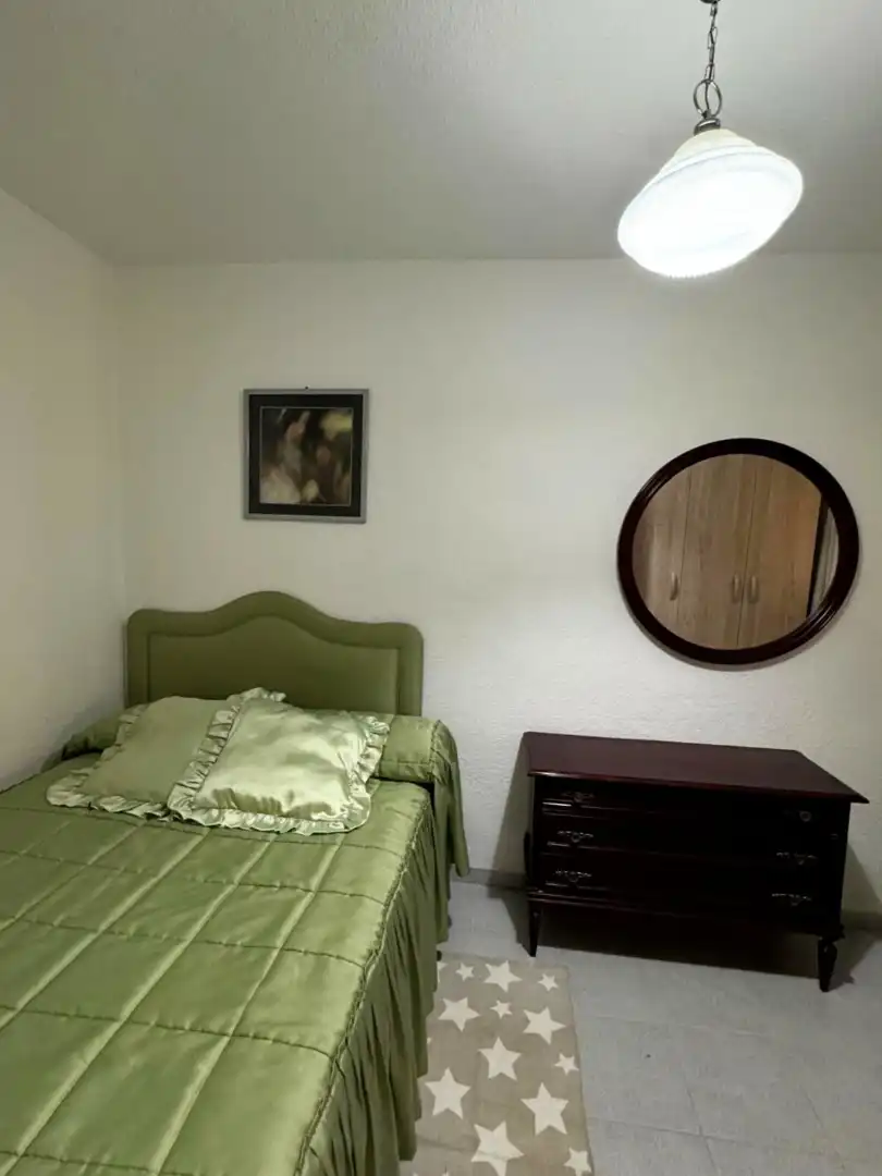 Dormitori de Casa adosada en venda en Puertollano amb Moblat