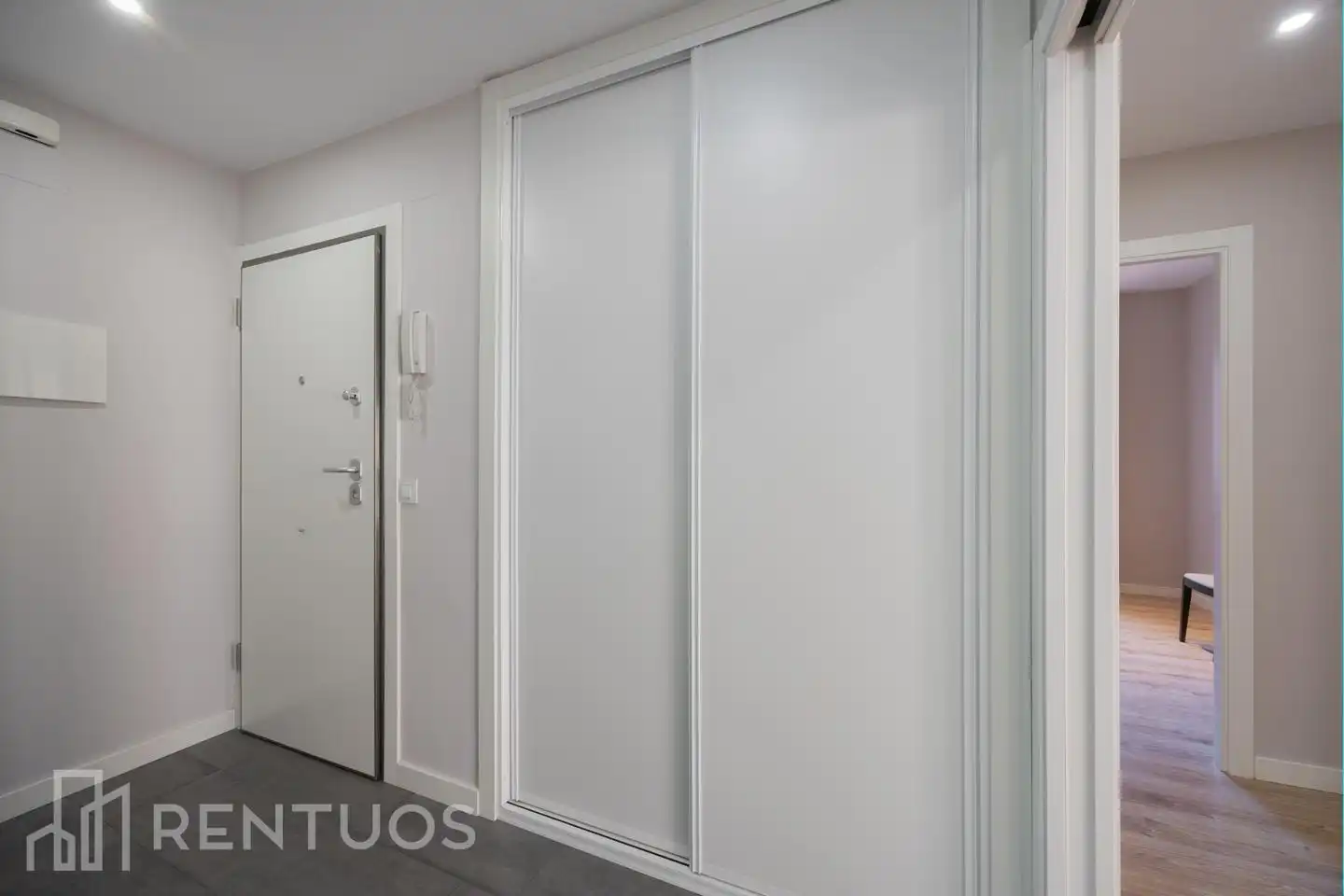 Flat with lift to rent in Calle de Valdevarnes, imagen 13