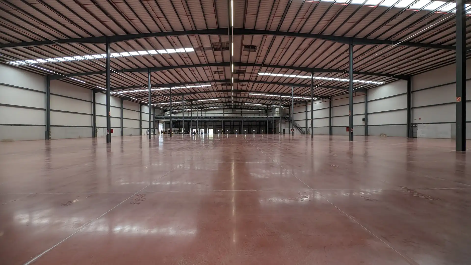 Nau industrial de lloguer en La Bisbal del Penedès